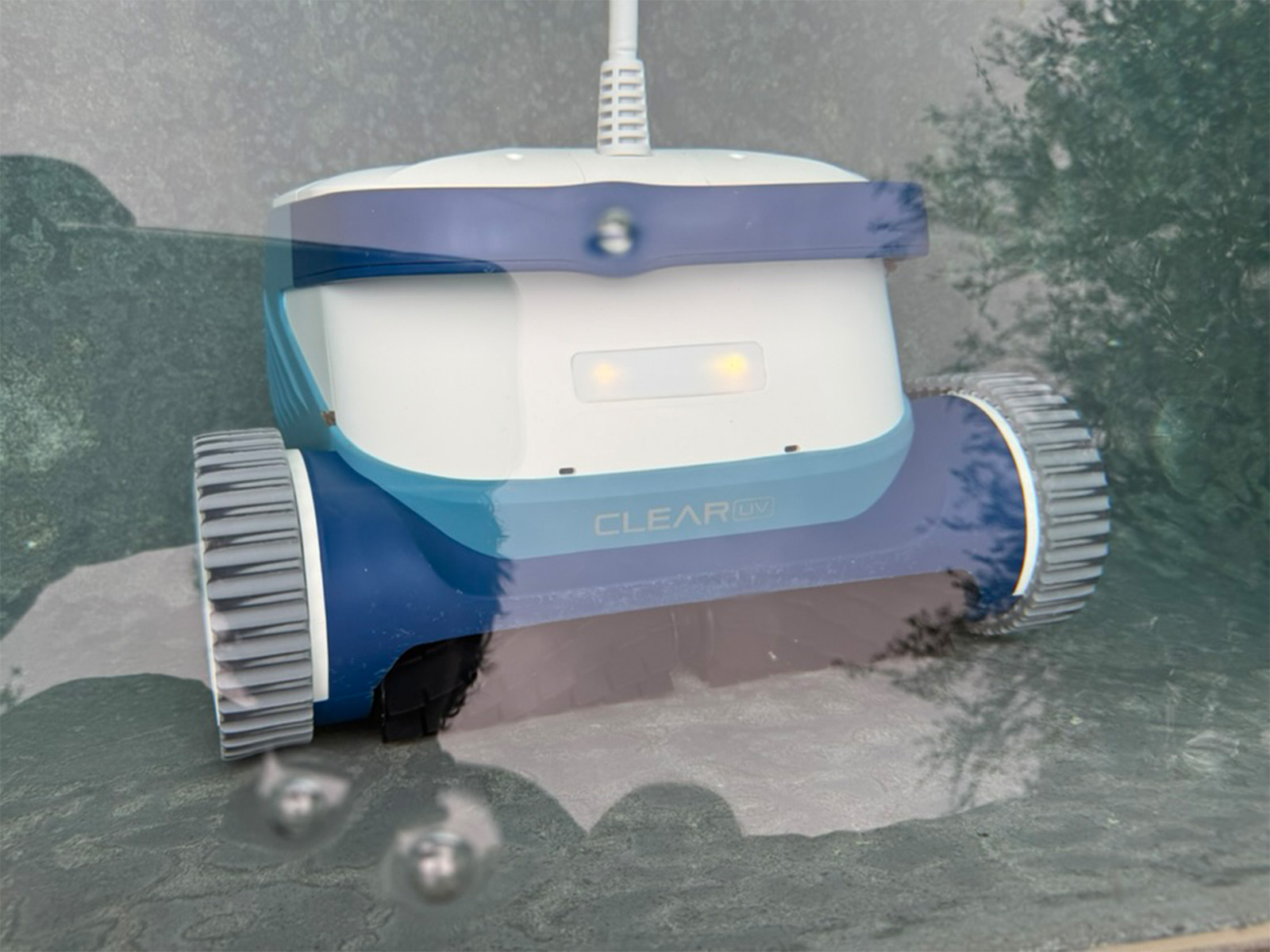 The Clear UV scrubbing along the waterline