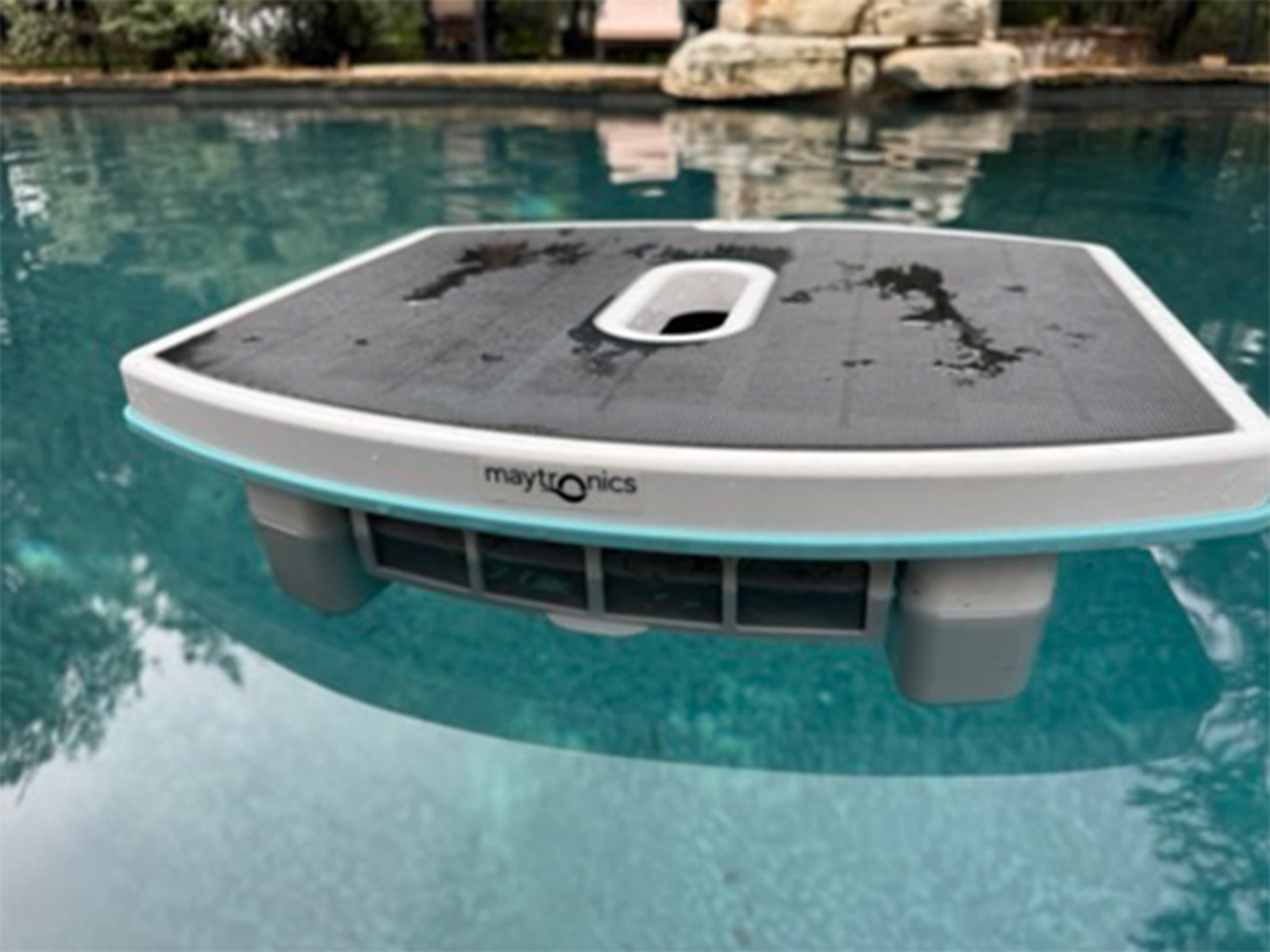 Close-up of the Dolphin Skimmi's deck and solar panel